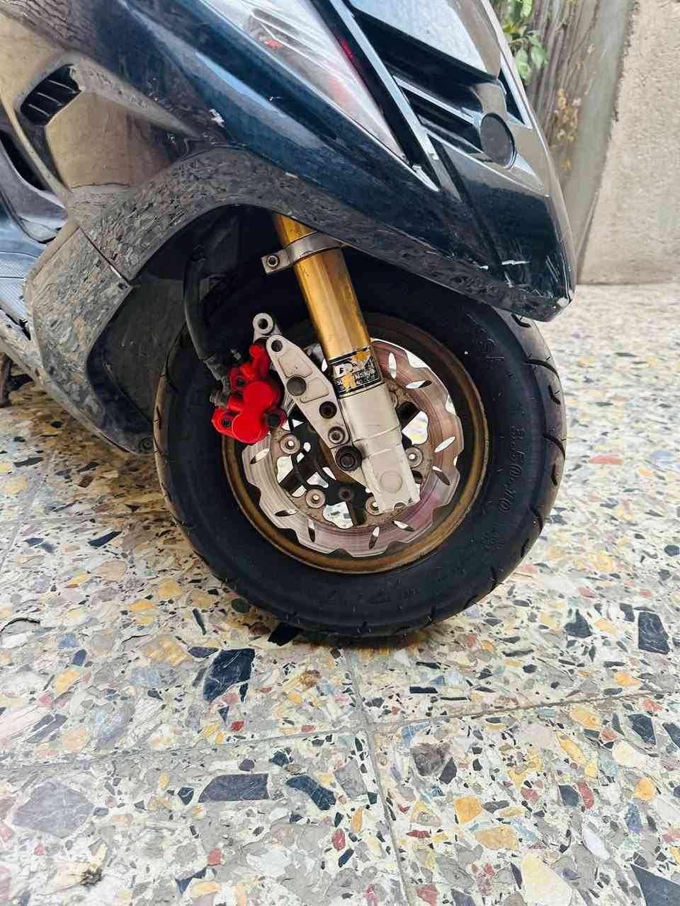 جيتي آر كامله شغاله كلجات رياضي السعر ٧٥٠ موبايل ‭***********‬
