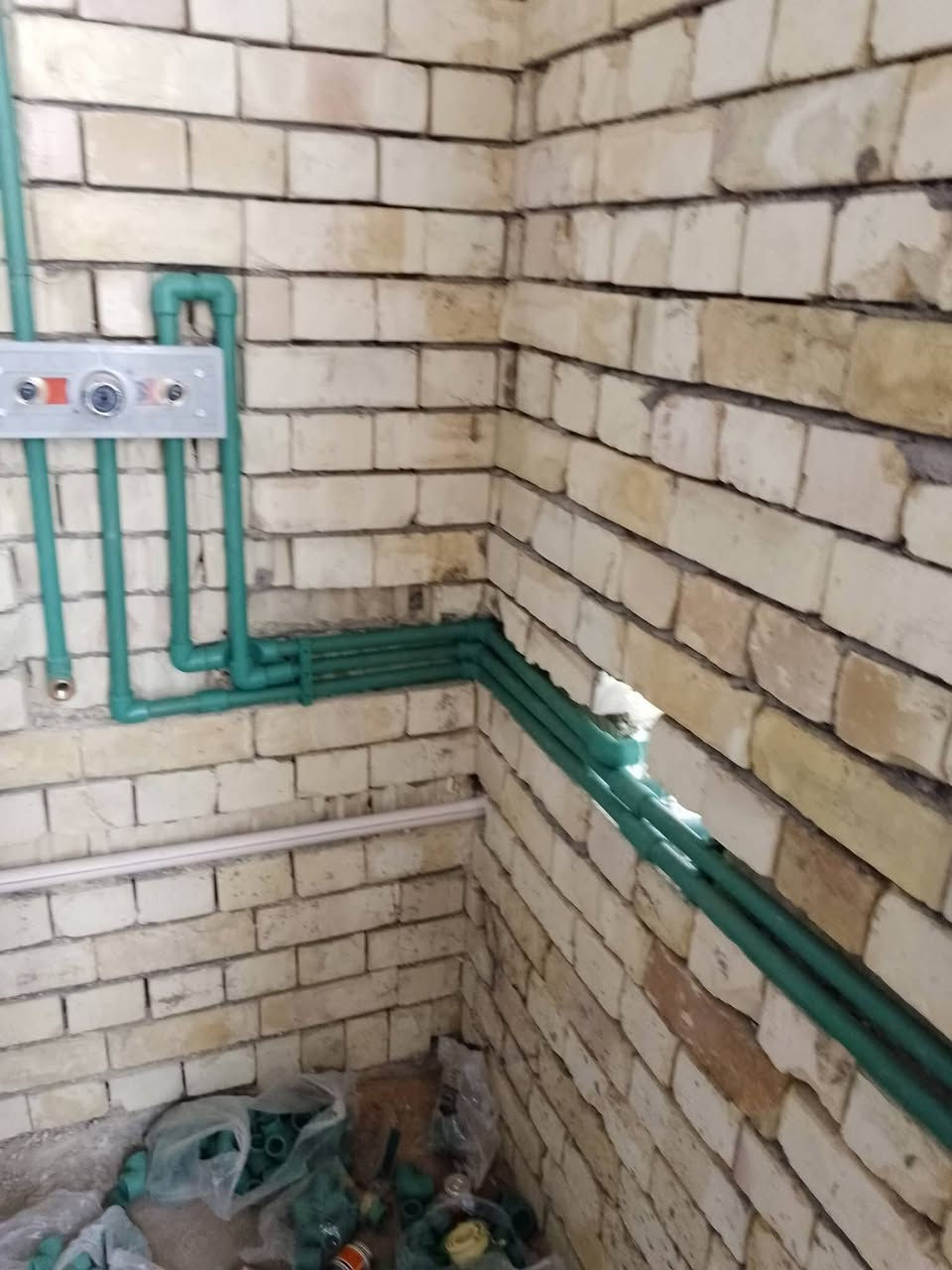 خلفه تأسيس مجاري وماي وصيانه متفرغ للعمل الاستفسار ***********

