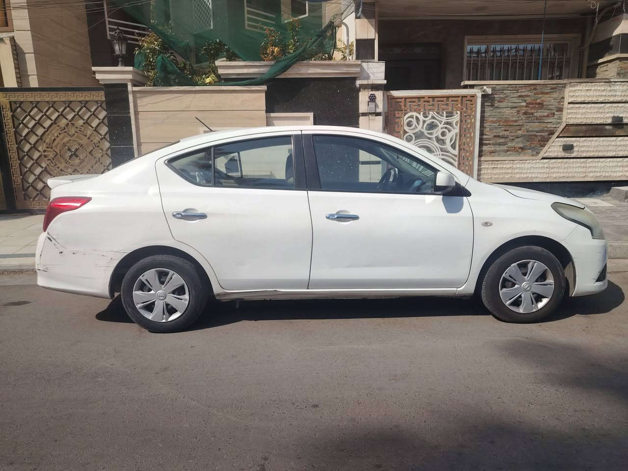 السلام عليكم  لبيع سني هندي 2018بغداد بدون حادث السعر 95ورقه بيه مجال ***********
