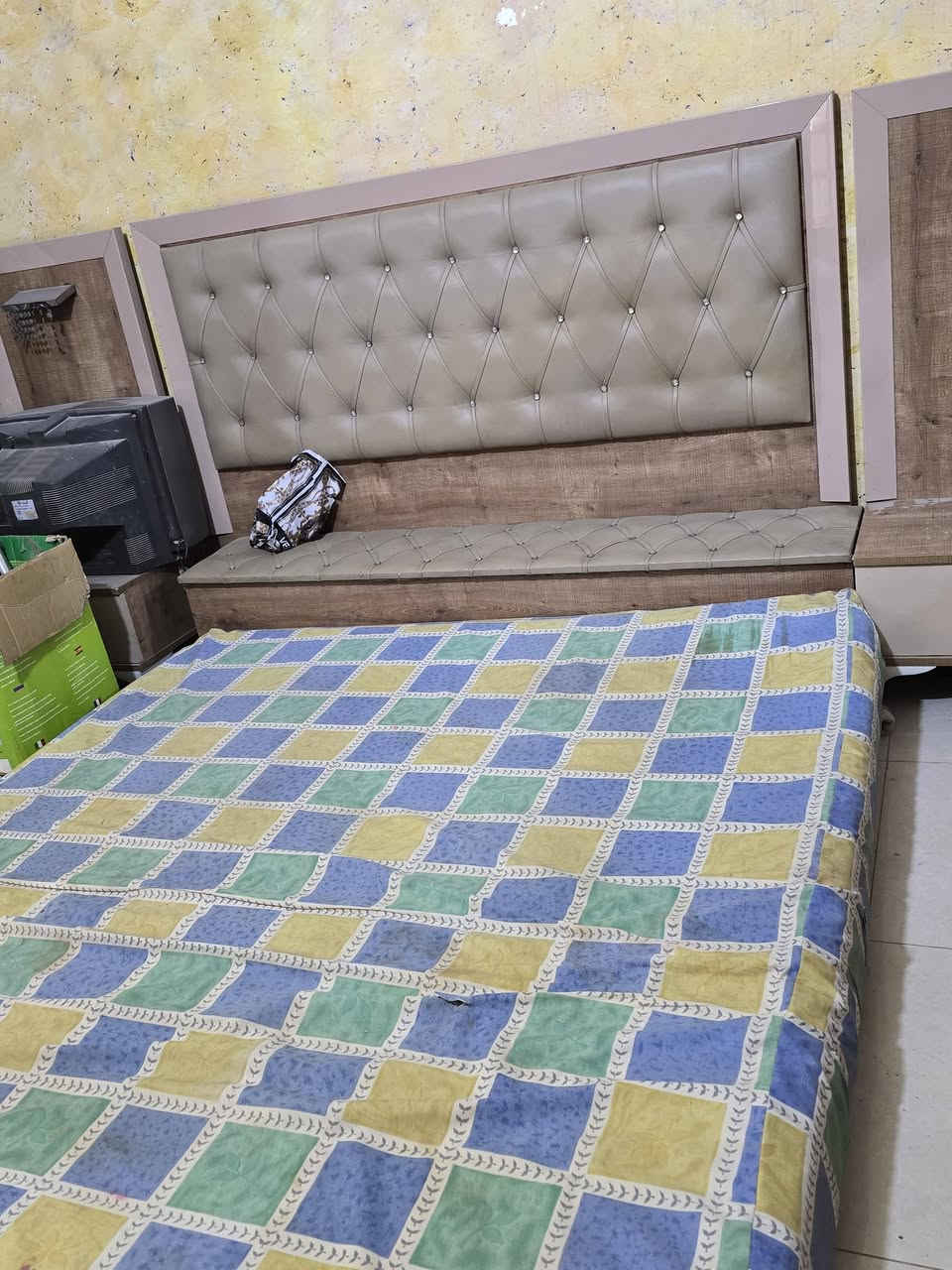 غرفة نوم تركي للبيع 150 الف
بغداد الشعب 
***********
