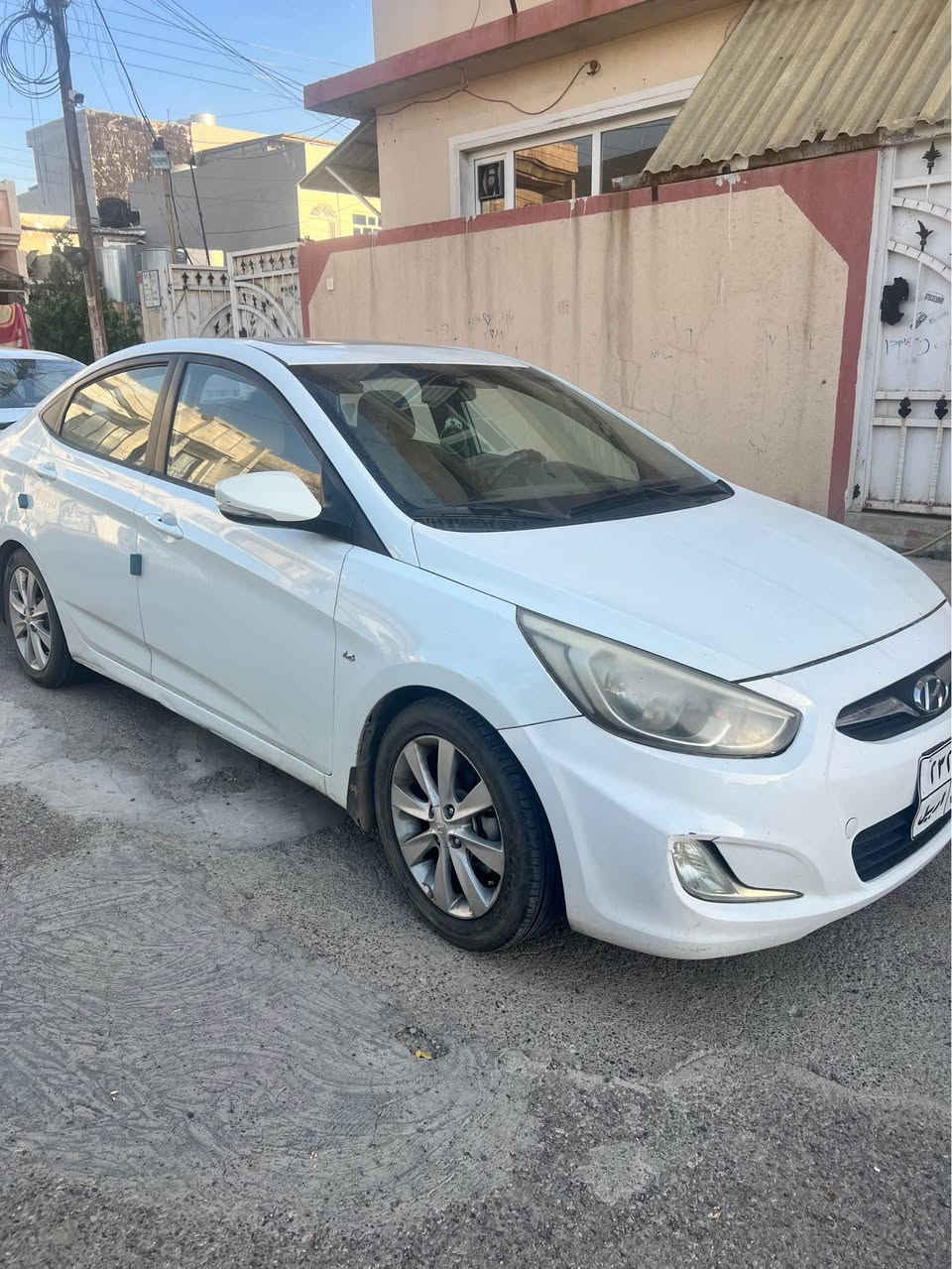 اكسنت
مۆدیل2011
مەکینە بچوک
گیرو مەکینە تەبریت بەشەرت
سەیارەکە سلایت . Eco. Abc
دەرکەک و سەر هیلالی پشتەوەی لای سەکنی سبوغە بەبی ناوگرتن لەگەل دوو بست لە بۆنیت ٢ بۆ ٣ پەڵەساردی بچوکی هەیە سەیارەکە252kmرۆشتوە نمونەیە لەجوانی 
 تەحویل و غەرامە بەشەرت 
نرخ 90 معامەلە هەیە

*********** أربيل, العراق
