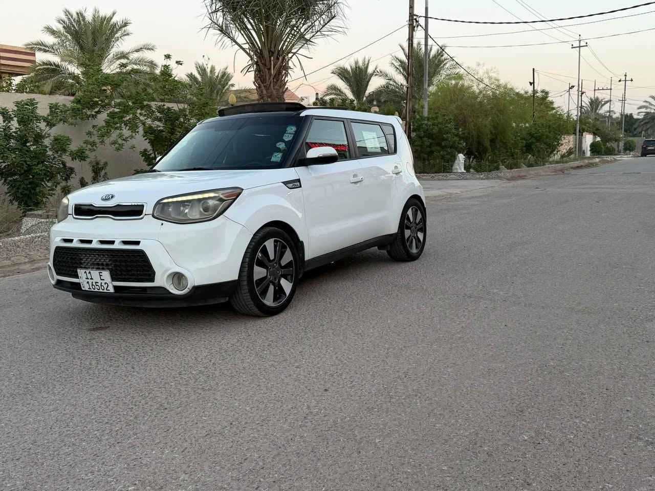 السلام عليكم من رخصة عندي كيا صول موديل 2014 رقم بغداد انكليزي سنوية وهزه وارقام جدد وارد امريكي محرك 2000السياره فول الفول مواصفات فتحة سقف بانوراما كشن جلد كشنات كهرباء كشن ذاكره وتدفئة وتبريد ثلاجة داخلية تحكم ستيرن شاحن لاسلكي تدفئة بالكشنات الخلفيه لد امامي خلفي ويل كب كروم شاشة كبير كامره دواره قياده ذاتيه رادار امامي توقف ذاتي داخل صاج ملكي اشاره بالمراية نقطه عمياء بصمة تشغيل وابواب مراية شفط نظام ترحيب اناره ترحيب بالدوس جوه وبعد بيها هواي مواصفات السياره مكفوله من صبغ وتبديل وايرباك داخله من امريكا سرقه مكينه فقط رايدها ب98 مكان السياره بالحله رقمي *********** اخوان كاتب كل تفاصيل السياره اقره المنشور زين واتصل والي ميعجبه السعر او السياره يعبرها بكلام طيب واسف على الاطاله
