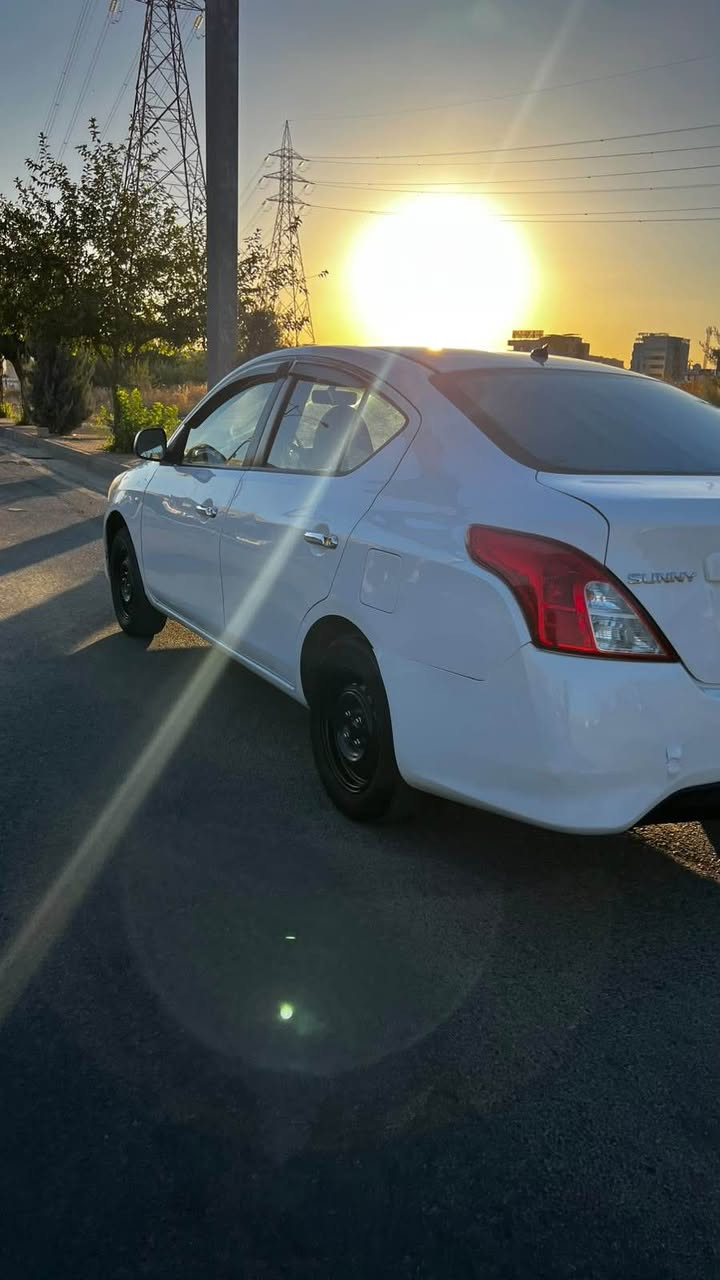 سلاوی خواتان لیبی 🇱🇾
🚗 نیسان لاکشمبای
📅 مۆدێل: ٢٠١٥
🛣️ ڕۆشتوو: ١٣٠ هەزار کیلۆمەتر
⚙️ گێڕ: مەکینە بەشەرت
🎨 بێ بۆیاخ
🔧 بێ چال
✨ نموونە لە جوانی
📍 ناونیشان: سلێمانی
📞 ژمارەی پەیوەندی: *********** السليمانية, العراق
