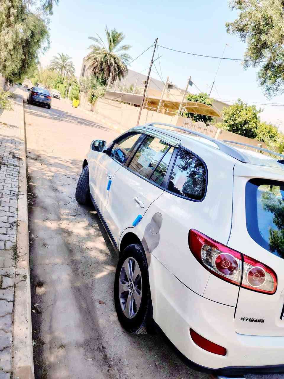 سنتافي خليجي
مديل 2011

السياره جديده استخدام شخصي

تخم تاير جديد

تبريد ٣قطع شرط تجيب بطانيه يله تصعد

مكينه 6 سلندر تريك للبصره

موصفات كشن كهرباء

رقم بغداد مشروع وطني تحويل ثاني يوم السياره بسمي لادور ولا تحتار ع راعي اني راعيها

فتحه سقف

دوشمه جديده

كير ومكينه فقط مبدل رواجز فقط لاغير  شرط

السياره بصمه تشغيل

كهربائيات كولها شغاله

الجام اربع كهربائي

سستم كامل

شاشه اندر ويد

بدون دواخل

الداخل كوله صاج

فقط شخوط والسنونار راح تلكي باول تعليق

مكانت الصبغ اثر شخوط فقط لامعجون ولا حته بار بشرط تروح تفحص وين مايعجبك 

مع 4 بصمات بيبان صندوق 

السياره بيها موصفات

سبير مع تخم تاير شرط

مكان السياره ديالئ بعقوبه

السعر 145 وبيها مجال حك الجيه

للاستفسار           ***********

 الكل بي واتساب ***********
