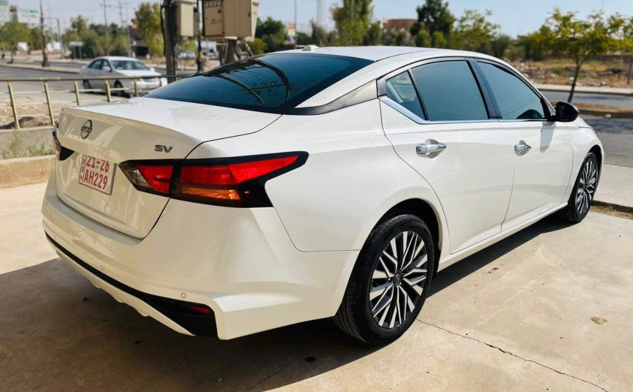 Altima بوفروشتن 2024
موسفاتی SV 
سعر 158 
کاتیە سیارەکە 
بویاغ بەس یەک جاملخي بویاغه 
بی ناوکردن هەمو شتێکی بەشەرت 
تازە داخل بوە 
1N4BL4DV7RN389027
{ *********** } خناقين, ديالى
