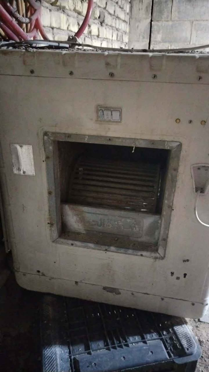 مبردتين نضاف شوفت العين ثنينهن 150 الف قفل نجف دور الهنديه *********** النجف, العراق
