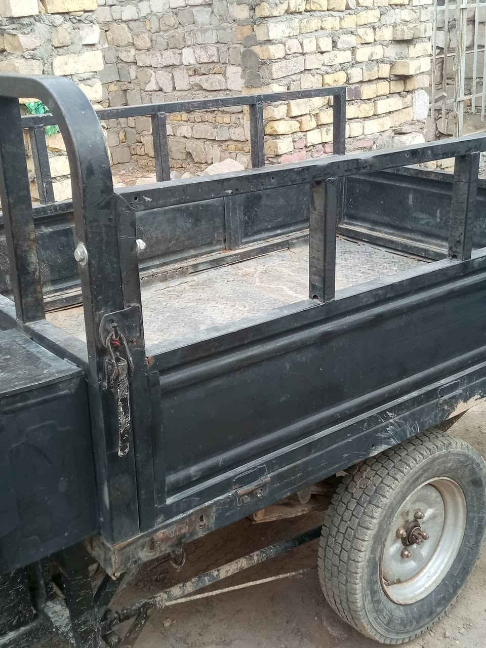 ستوته • ٢٠١٥ • اوراق