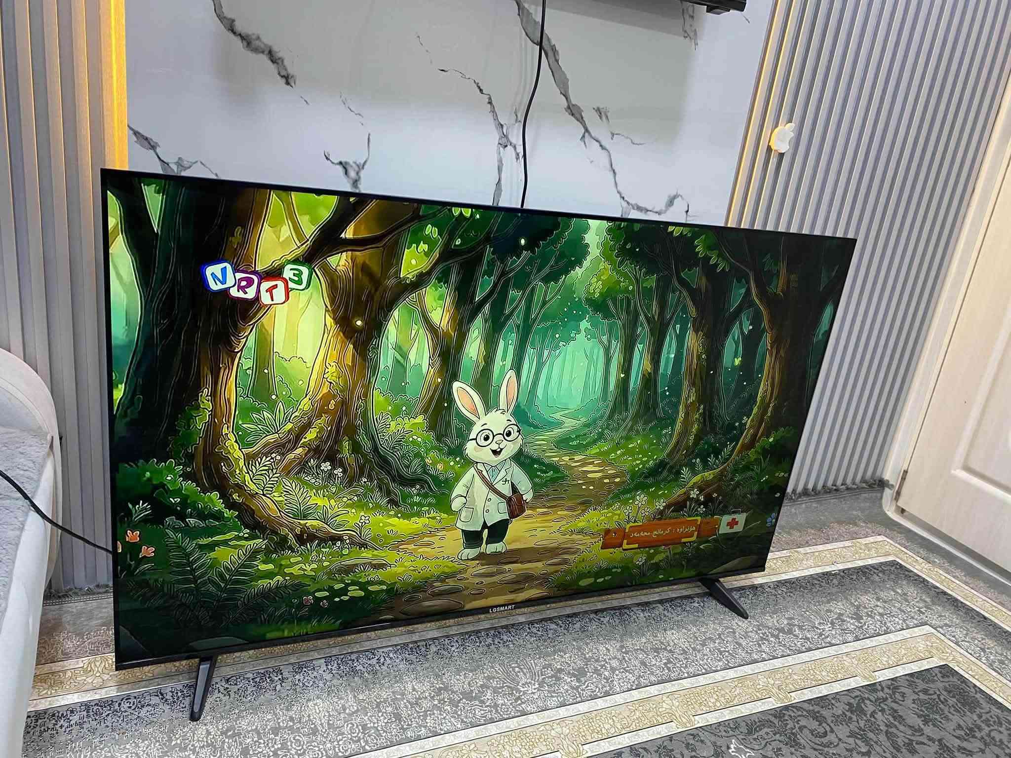 تيفي شاشة 65 ماركةي LG SMART فول مواصفات بي ايتار سمارت واي فاي يوتوب موبايلي بيوة رةبت اكريت سةرجةم كةنالة ناوخويةكاني تيداية بة بةلاش بو هةتا هةتاية لوكة ١ مانك ايشي كردووة كارتون و هةموو شتيكي خوي لةكةلداية بة زةمان بو نرخ نامة بنيرن يان تيل بكةن ***********
