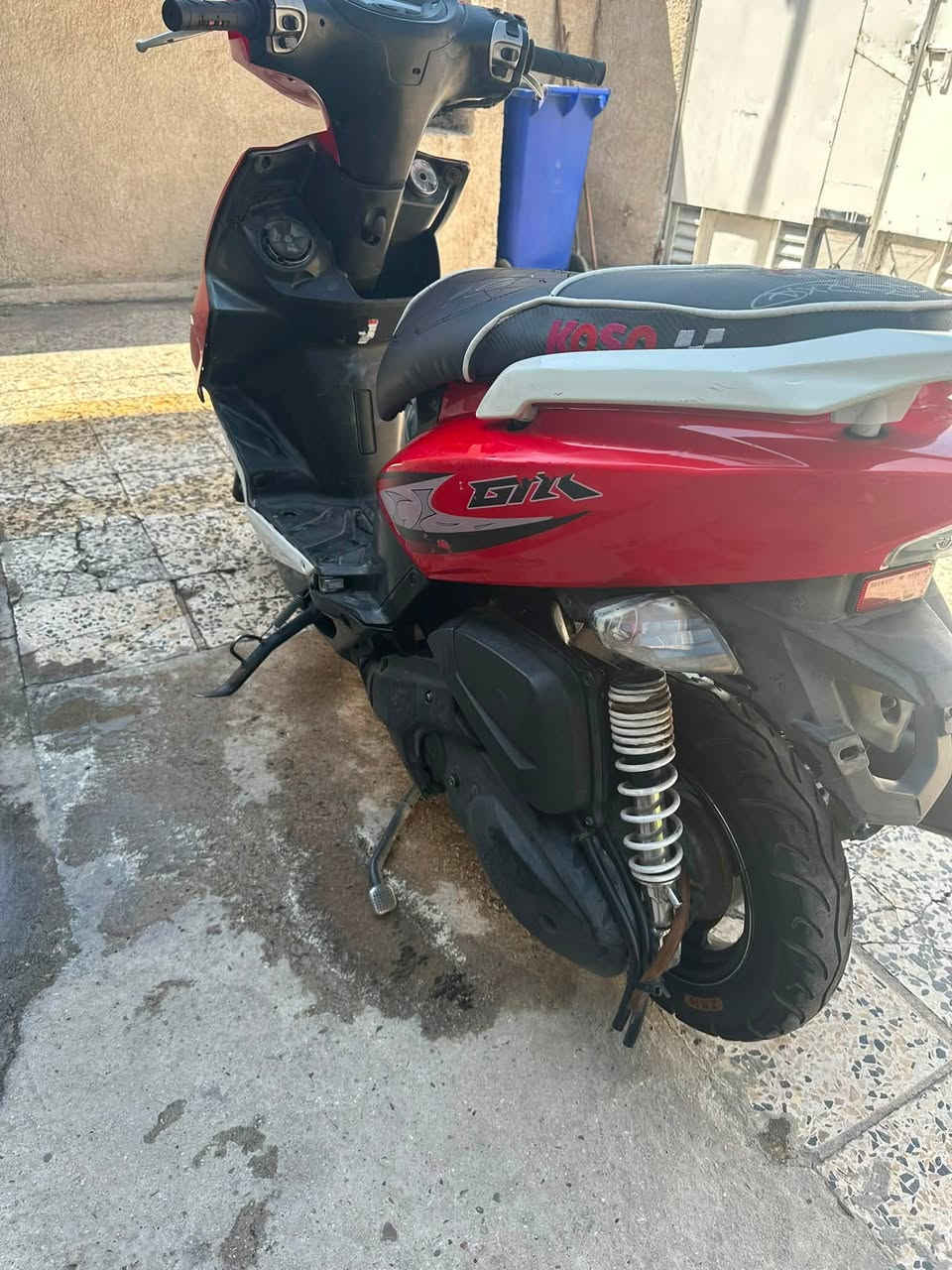 السلام عليكم🤍
دراجه gtr للبيع مكفوله من التاير للتاير صالها 5 اشهر نازله رمبه  نقوصاتها بس بريك امامي واطار قبق  بانزين فقط الباقي كلها بلادي كفر ختم واحد  #السعر 1200🤍 وبيها مجال للطيبين مكاني بغداد اسكان المنصور الواتساب ***********

