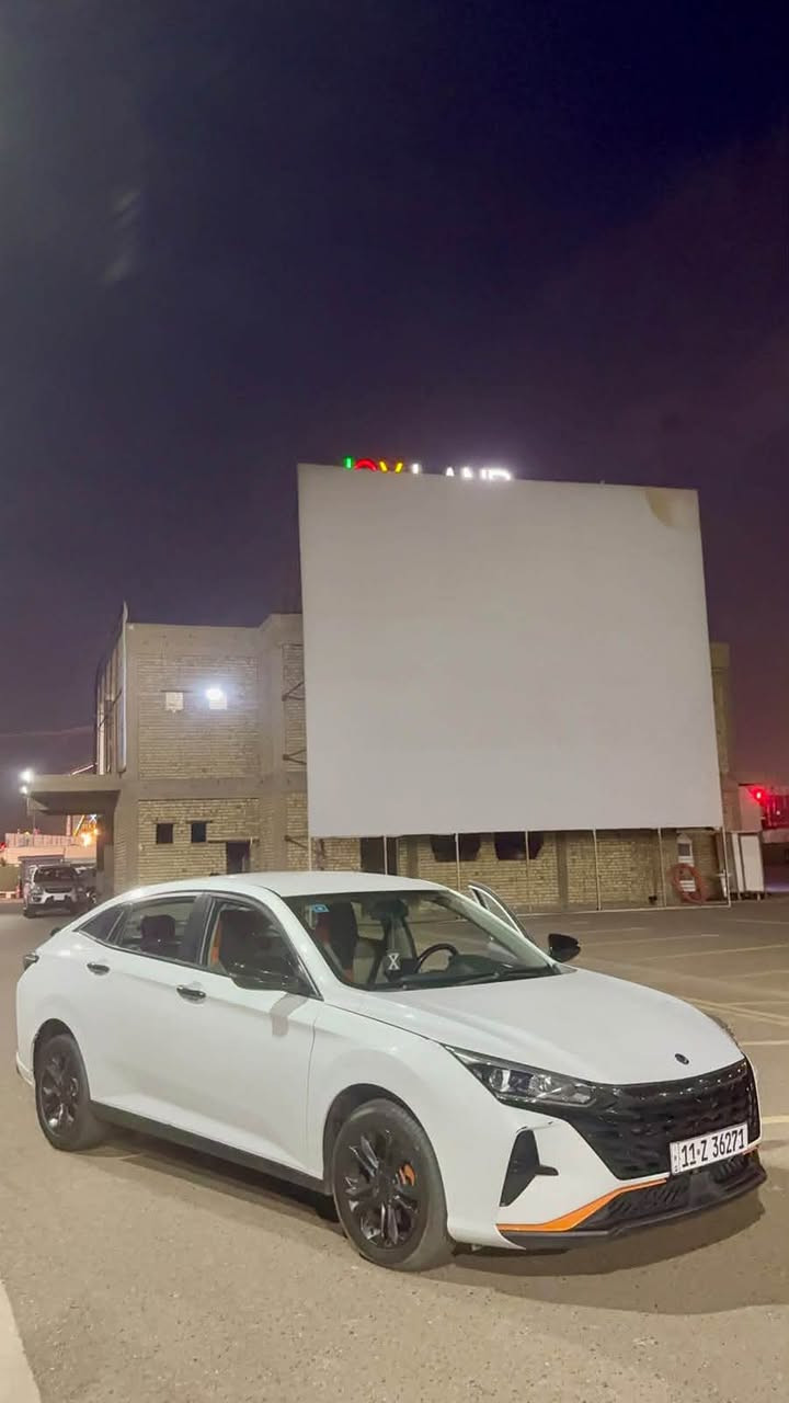 شاين ٢٠٢٥
ماشيه ٥٦ 
بغداد حي الجامعة

سعر ١٠٥ ورقة 
***********
