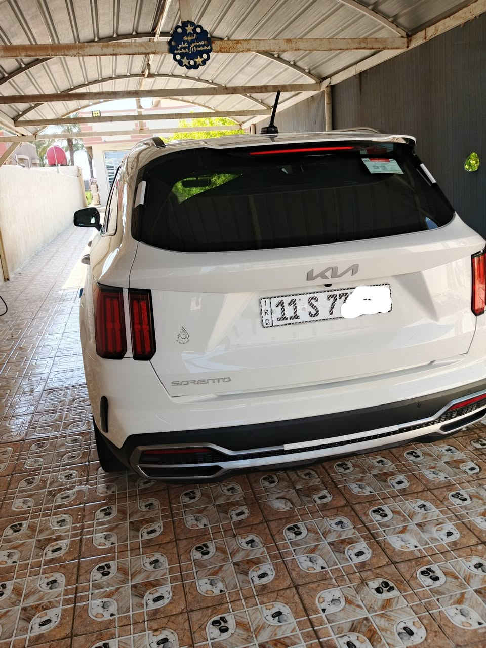 السلام عليكم للبيع سرنتو 23 كفاله عامه ماشيه 75 بسمي مكاني بابل السعر 270 وبيه مجال قليل ***********
