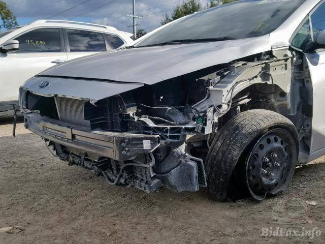 كيه فورتي
موديل:2018 
وارد امريكي 
حادثه فقط شويه بالبنيد بارد وجاملغ صبغ حادث بسيط وصور الحادث مرفق بل منشور 
مكينه:2000دوش  بل كارتون برغي ما مفتوح 
كير:AT
تخم تاير جديد 
حداديه كلش جديده 
السياره تاخذه الف ما تصرف عليه 
مكانه: بغداد مركز 
 سعر:١١٥ وبيه مجال 
للاستفسار:***********

نص مكتوب في الصور:
- Bidfax.info