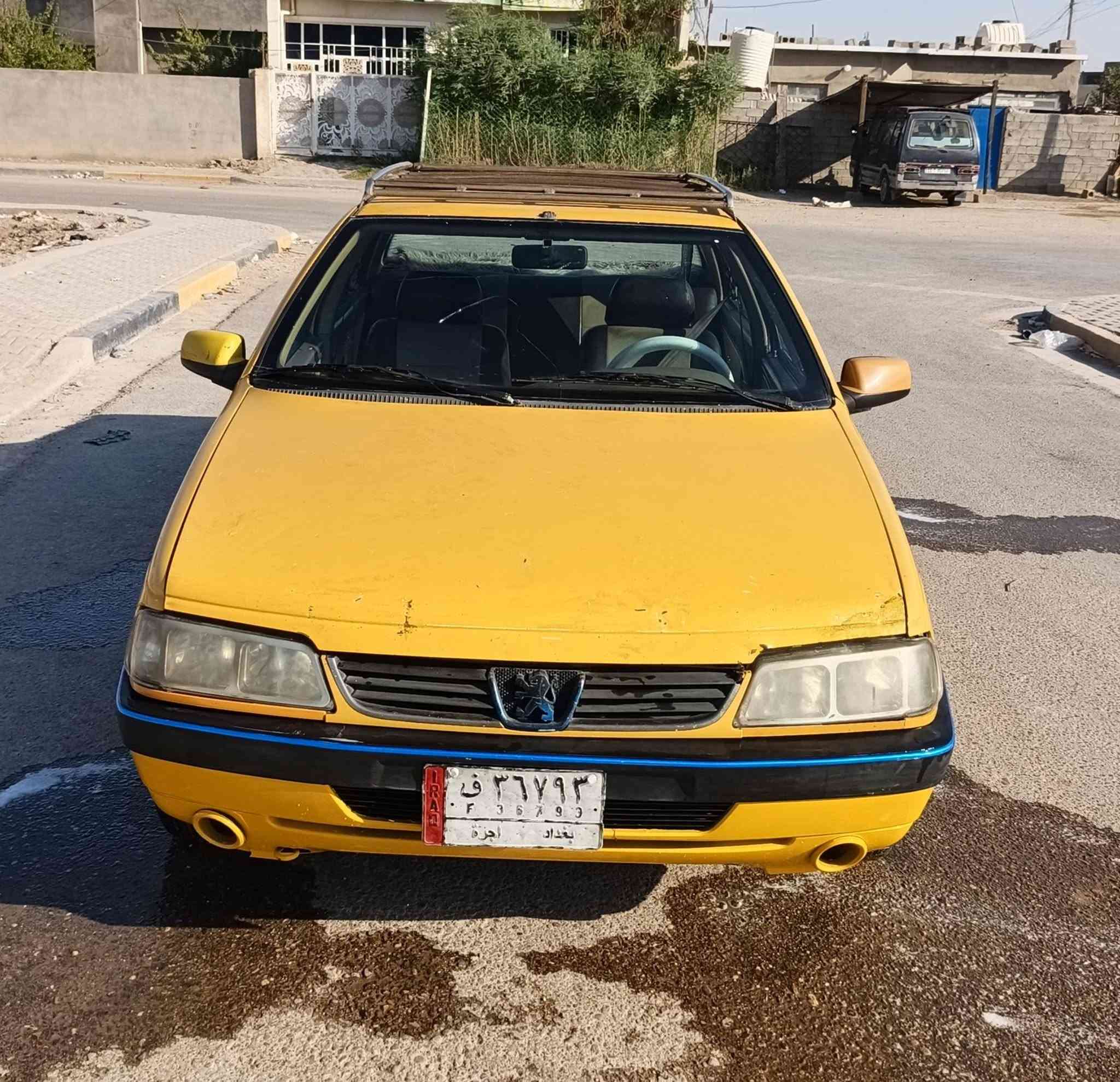 🚗 للبيع بيجو ليمِس 2016 🚗
✨ المواصفات:
🇫🇷 محرك فرنسي
🛞 تخم تايرات جديد
صدر إيساكو
مشط ستيرن + غدارة ستيرن جديدة
 خياس دوسات جديدة موجودة، بس ما شادّهن
❄️ تبريد ثلج
🪑 كشنات جلد
📱 شاشة CarPlay أصلية
📷 كامرة خلفية
🔧 كتفات كاملة محور ياباني
✨ السيارة من الداخل نظيفة جدًا
⛽ منظومة غاز موجودة، تحتاج صيانة فقط
🔥 السيارة بيها شغل ومواصفات طيبة، واللي يريد تفاصيل أكثر أو فحص يتفضل  سعر 35
***********. بغداد
