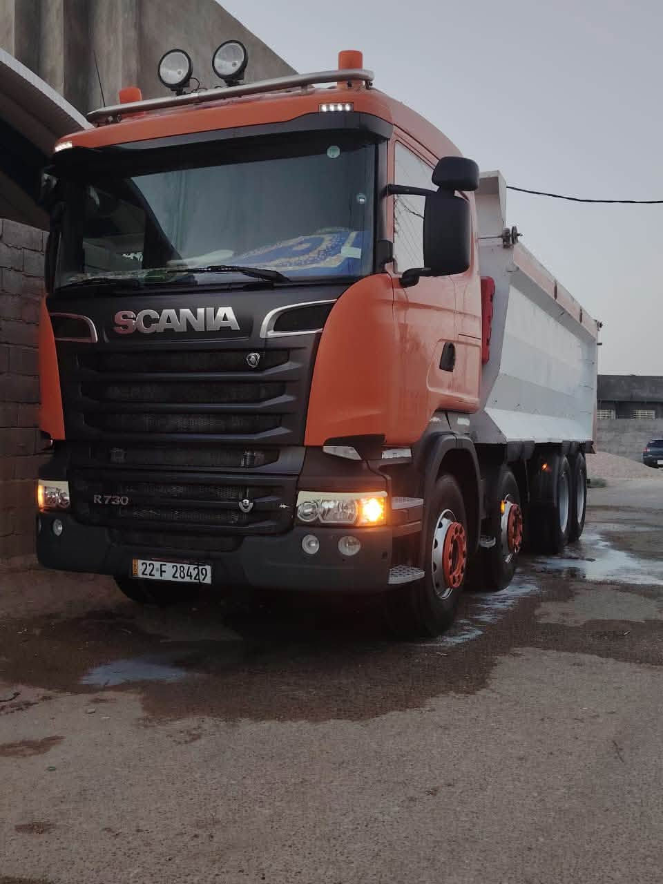 سكانيه 2016 رقم اربيل   محرك V8/730 سياره مانقصها شي كير 1000 اوتماتيك كلج السعر 6 شدات وبيهه مجال

***********
