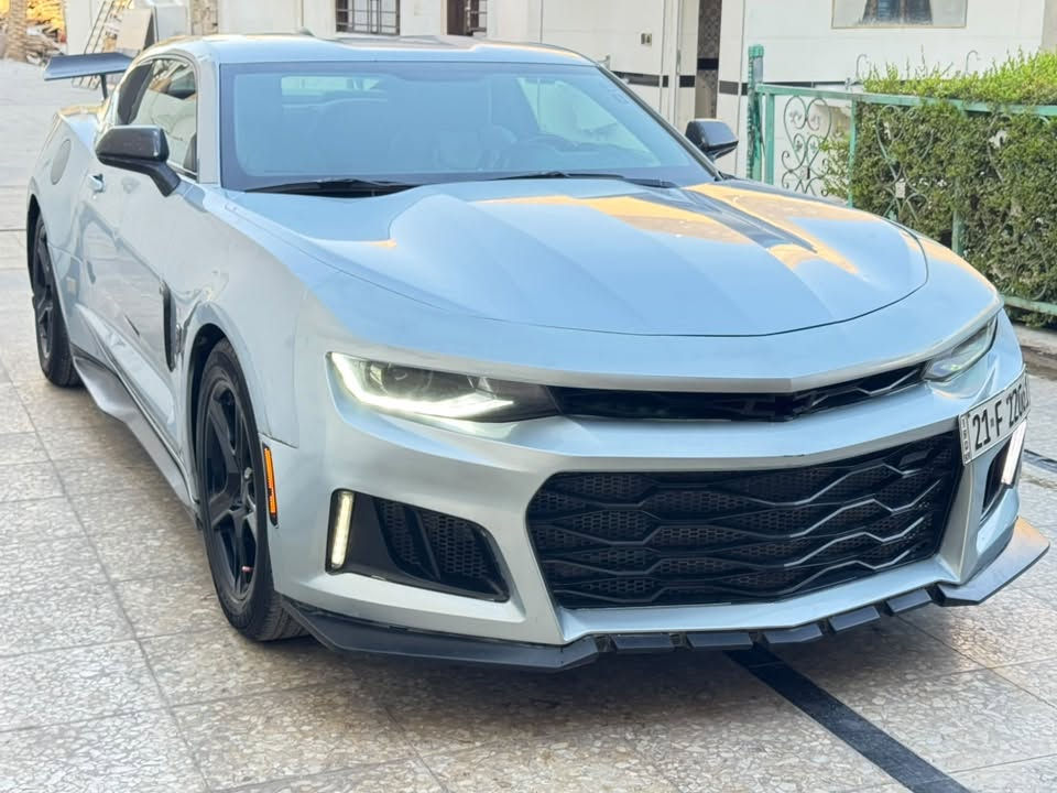 السلام عليكم كمارو rs امريكي حادثها كلش بسيط ناشر صور الحادث بجم كبس كير محرك تبريد كفاله من الفتح ماشيه ١١٨كيلو متر مو ميل فول مواصفات عده الفتحه شفتات تحكمات جهتين كراسي كهرباءشاشه كامره رقم سليمانيه جديد تحويل مباشر شرط تحويل مستعجل عل بيع قيم بل يرضي الله 
مكان بغداد حي العلام 
***********

