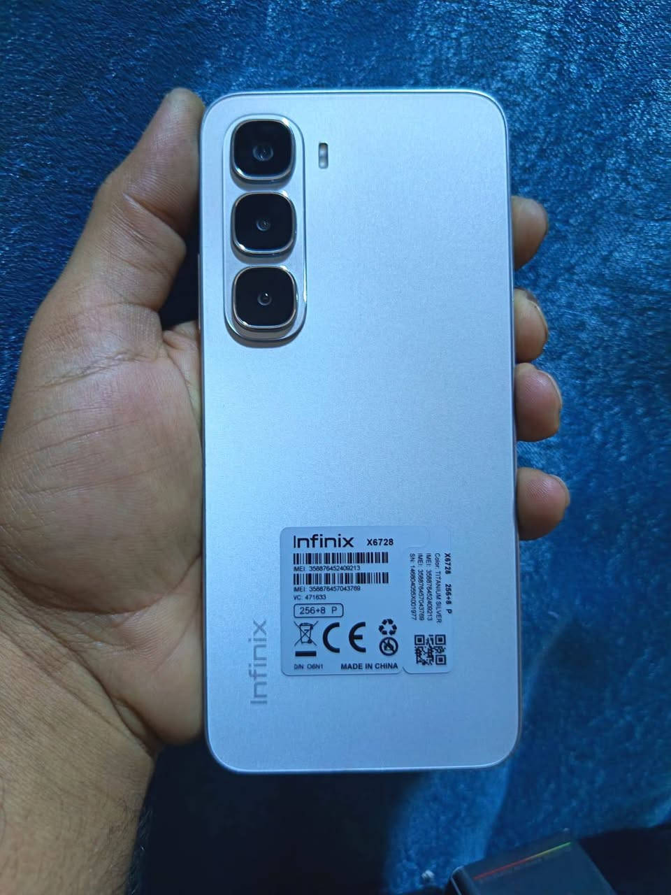 Infinix HOT 60i 📱
للبيع انفنكس هوت 60i
الذاكرة: 256
الجهاز مكفول شخط مابي 
السعر: 170 
بغداد الدوره 
***********
