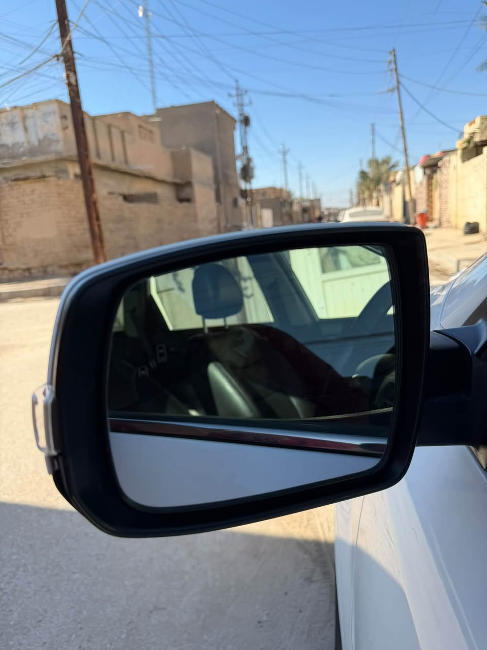 السلام عليكم كيا سورنتو 2014فول واحد على واحد رقم بغداد فئة Sxالرياضي وارد امريكي 

مواصفات المركبة 

محرك 6 سلندر 

بانورما حركتين

رادارت جانبية

رادار خلفي 

ثلاث انظمة قياده
سبورت بلاص

وكوم فورد مناطق وعره

ونورمل قياده اعتيادية

مري شفط

انارة ترحيب ابواب

بصمتين ابواب 

صندوق شفط

نقطه عمياء 

منضومة زنون عدسه

سبعه راكب 

اشاره بالمري

خزن ميموري

تسخين كشن

وتبريد كشن

كشنات كهرباء 

ثلاث قطع تبريد 

سستم سماعات انفنتي جكور 
ومضخم انفنتي

السياره عليها ادامه كامله حادث السياره صبغ ثلاث قطع نفسهن مرجعات القطع فقط تعديل وصبغ اوصار بيها ايرباك فقط دركه السونار مرفوق معه الصور  مداور ثاني يوم 
سعر السياره148 وبيها مجال حك الجيه مكاان السياره الناصرية مركز  
الأتصال على الرقم ***********
