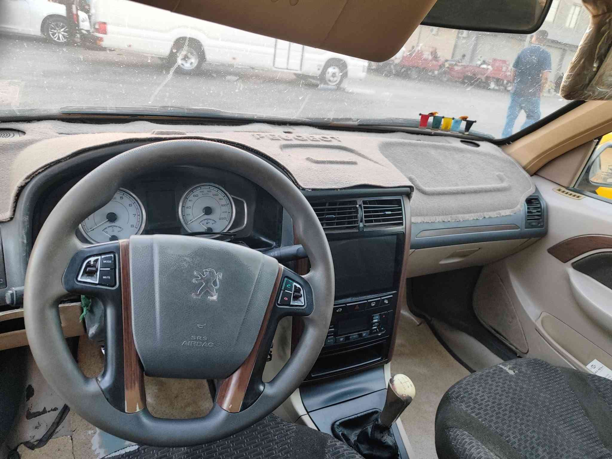 بيجو بارص مديل 20السياره حداده جديد تخم تاير 🌱 تبريد شغال السعر 53وبيها مجال قليل رقم البصره موجوده بلعماره قضاء الميمونة ***********
