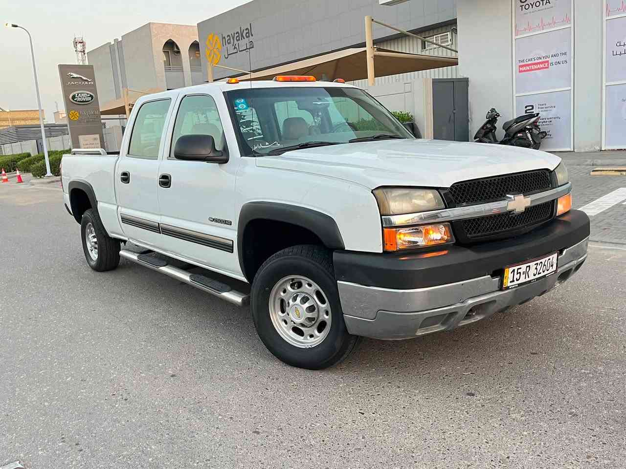 سلام عليكم سلفرادو مديل 2003 مكفوله من الضربه وتبديل ولكص ونقل جثه ولعيب الشرعي رقم لانبار انكليزي مشروع وطني سنويه مجدد 30 تحويل ثاني يوم مكينه 6100 كير 1000 جدد تخم تاير حداديه جديده تبريد ثلج السياره جاهزه من كلشي السعر 105 رقم الهاتف *********** العنوان البصره
