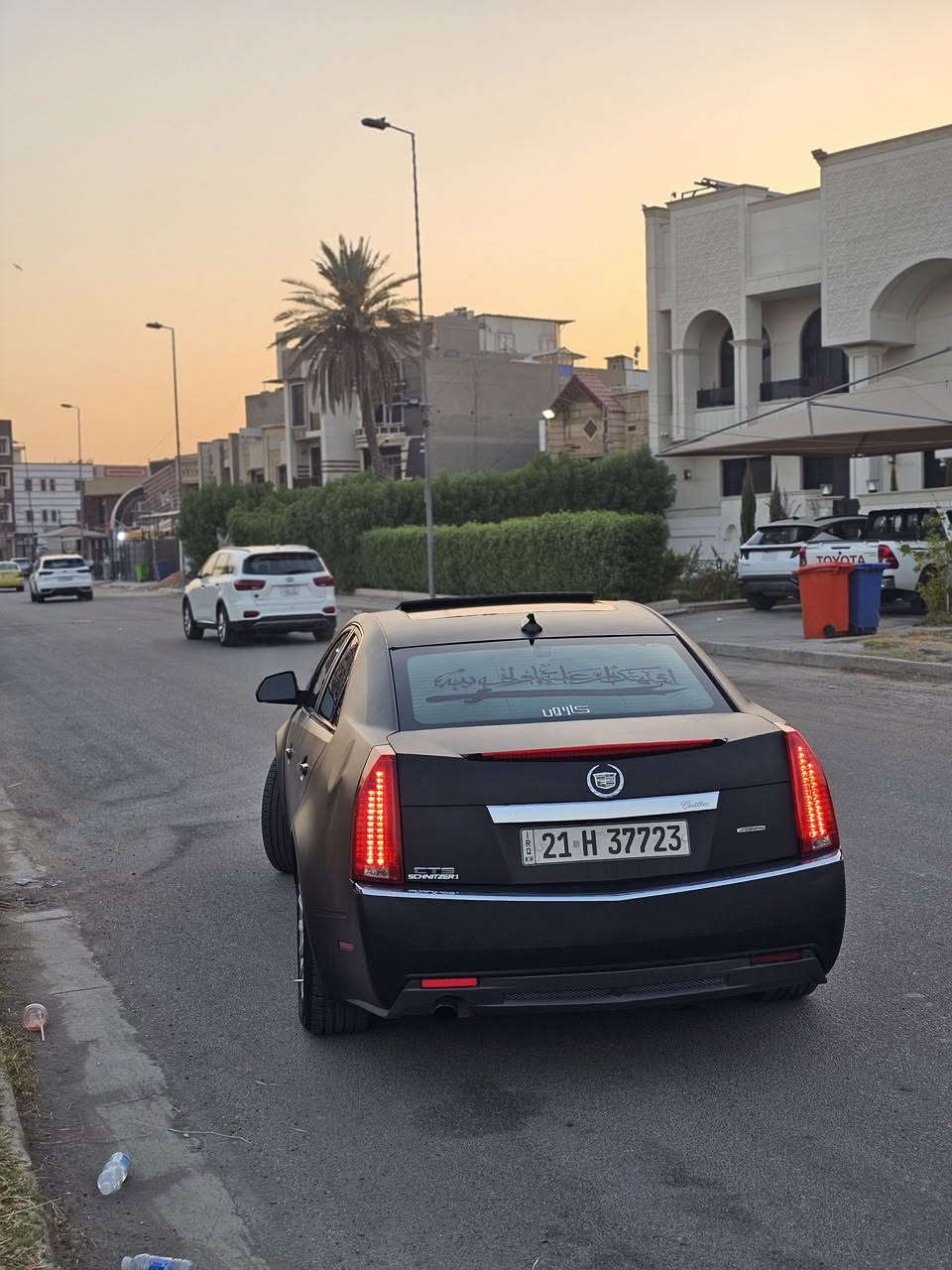 كديلاك CT’s 2013 فول مواصفات خليجيه كفاله 
بدون ضرر فقط طعجه بسيطه ب جاملغ الخلفي يسره على وضعها 
بانوراما 
تشغيل عن بعد 
كشنات تدفيه 
كشنات كهرباء 
أناره rgb
متبرجمه بانزين عادي 
ماشيه ١٣٠ الف ميل 
ماشيه على المحرك الجديد ١٠ الف ميل 
حادثها موضح بالصوره فقط بارد السياره خليجيه 
كامرا خلفيه 
شوته kn
صدر جديد 
تايرات جديد 
منضومه تبريد كامله 
بدون حماوه 
اي نقص ما بيها ادامه جديده كامله مكملة
تضليلها بعد ٨ اشهر ينتهي

تغليف اسود مات 

السعر 120 ورقه وبيه مجال للشراي 
الاتصال والواتساب ***********

رابط الواتساب المباشر للمراسلة 👇🏻☑️
https://wa.me/9647844200091
