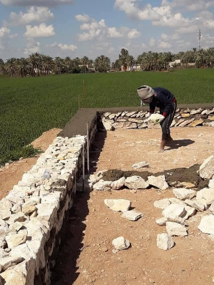 السلام عليكم بناء حجر *********** #*********** كرسته وعمل في كافة المحافظات 👉 بناء اسيجه وبيوت وخرايط اساسات وتطبيك بحيرات وممرات واتساب الاستفسار يتوفر واتساب
