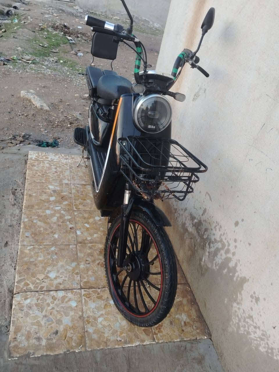 السلام عليكم مطور شحن لبيع خمس بطاريات سرعه 60ثلاث نمرات                         سعر  200وبي مجال رقم ***********
