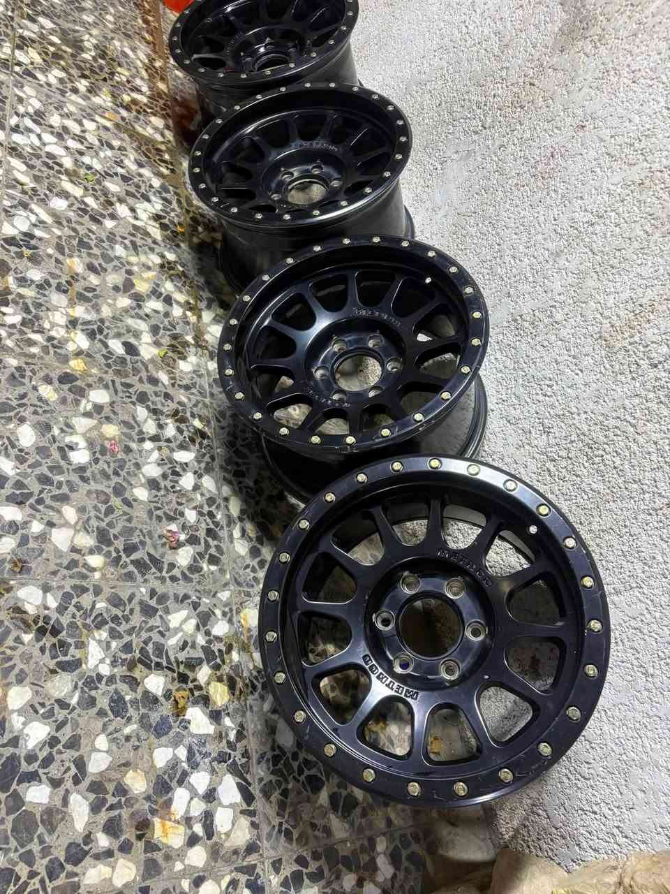 ويل كب فورد f150 400$
***********
