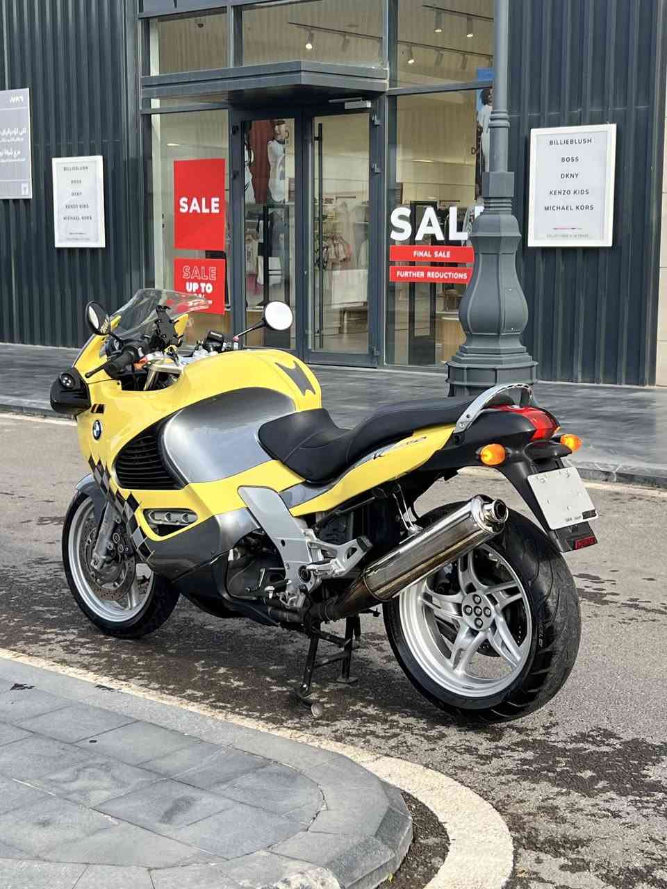 K1200RS • ABS • ٤٢٠٠٠