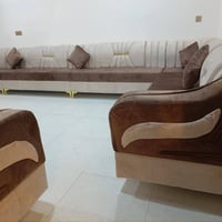 كنبة • بدون تفاصيل