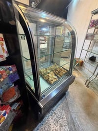براد كيك قياس 150 / 90/65 اصلي مكاني الامين نظافه 100/100 07739938398 ...