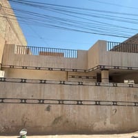 للبيع للبيع يوجد لدينا بيت 200م في منطقه حي الجهاد الامانه باقرب من ال...