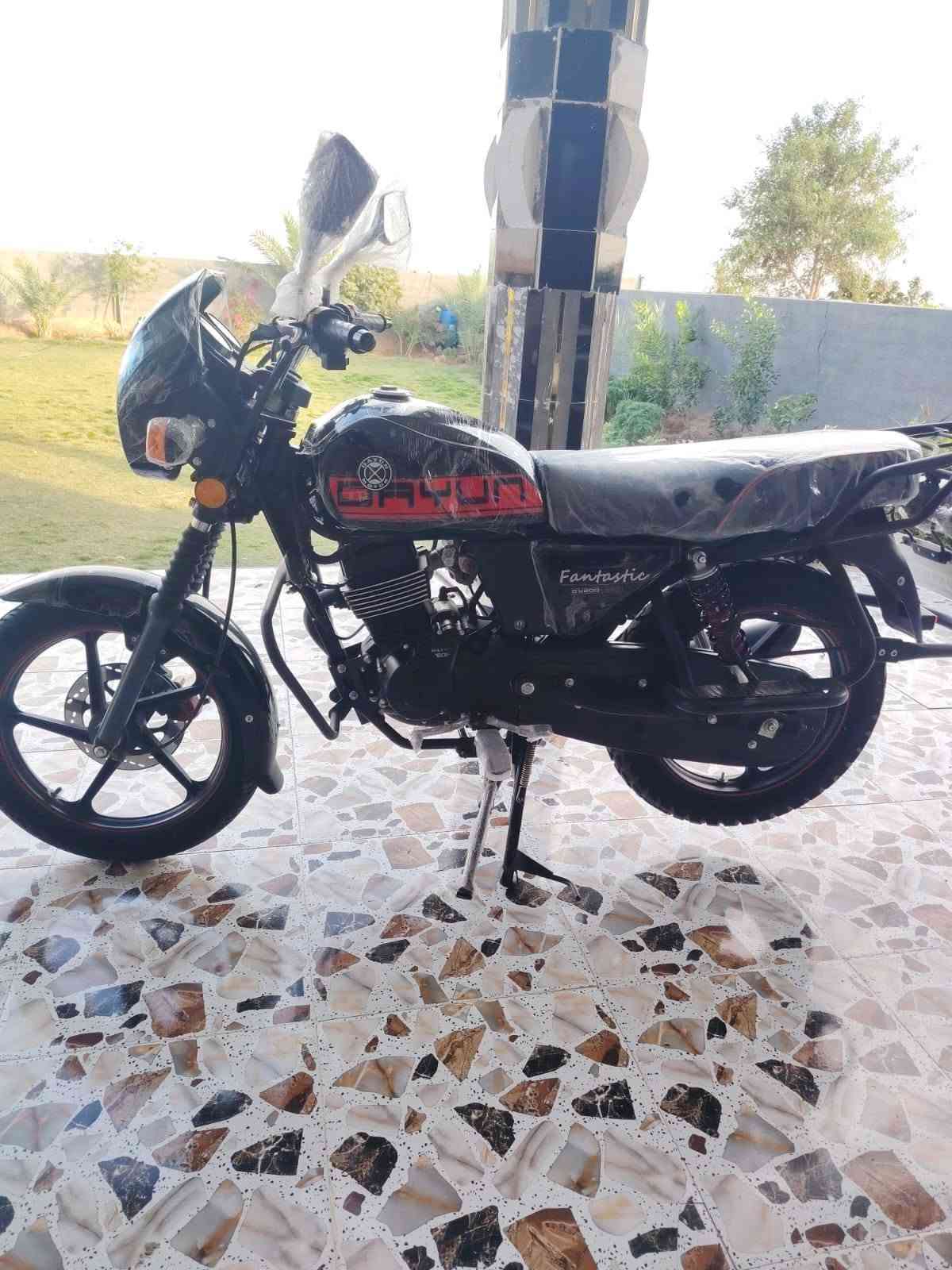 دايوان سكنر شكل ال26 محرك 200cc أخت زيرو ماشيه 2000
مكفول كفاله عامه دراجه ما ناقصه شي واحله من صوره تشغيل

عن بعد  لايت لد كهربائيات كله شغاله الشراي يتصل 

مكاني ديالى  الخالص رقمي لاستفسار ***********
