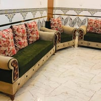 تخم • كنبة • قابل تفاوض