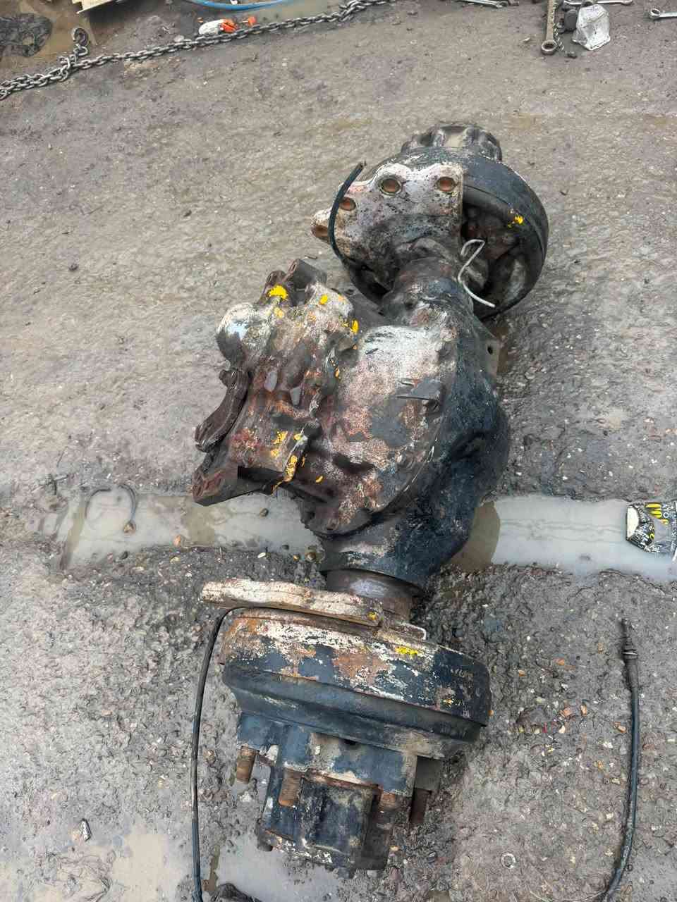 السلام عليكم غراض رافعه شوكيه كير معه اكسل مسيبوشي موديل 2003 معه محرك تيوتا 2Z معه قطع غير اخرى المكان بغداد الاستفسار ***********
