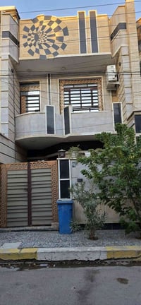 بيت زراعي • ١٠٠م • بغداد الشعب