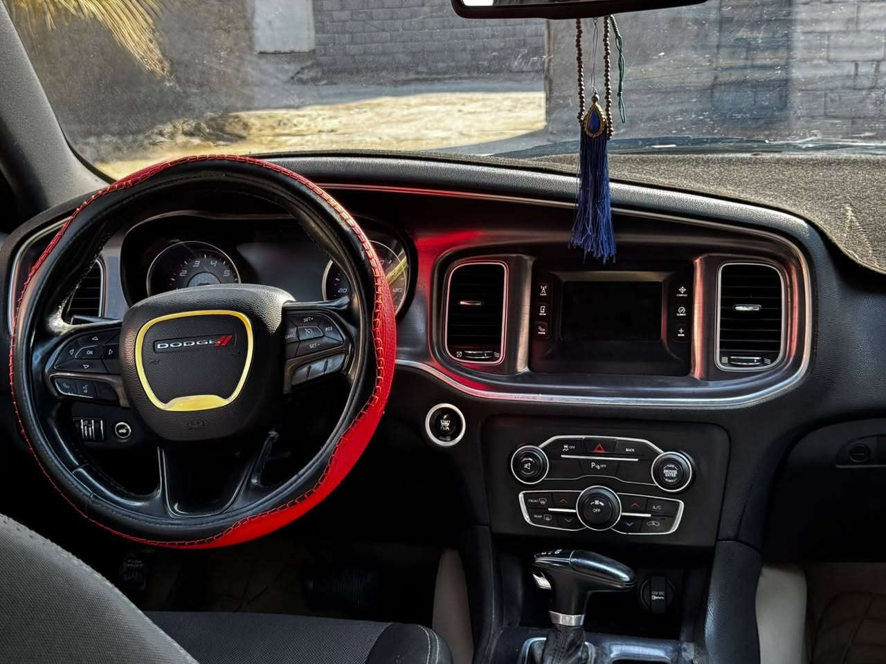 سلام عليكم ..
دودج جارجر sxt 2015 وارد كندي بدون حادث بدون صبغ

السونار مأشر على براغي الباب (خلف العبري ) والصندوق بدون تبديل أو صبغ ..

حدادية ،تبريد جاهزه

السيارة ما مشتغله خط
السعر 179
مكاني البصرة مكلف بالنشر 

***********
