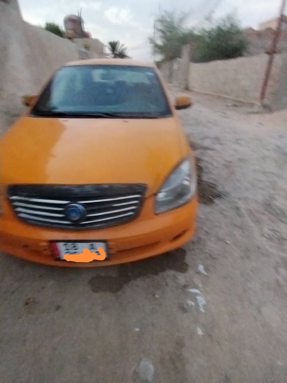 السلام عليكم ورحمة جلي موبل ٢٠١٢ بابل بسمي مصفره هيه وقرامات محرك وكير مكفول *********** مكان الدوانيه الحمزه الشرقي ٣٧ وبيه مجال @

