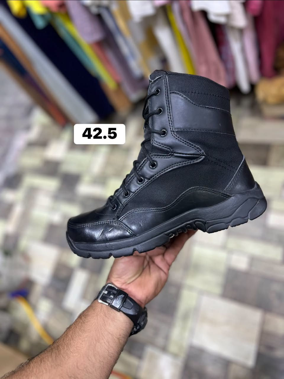 توصيل كل عراق
واتساب
***********

نص مكتوب في الصور:
- 43.5
- 42.5
- 42