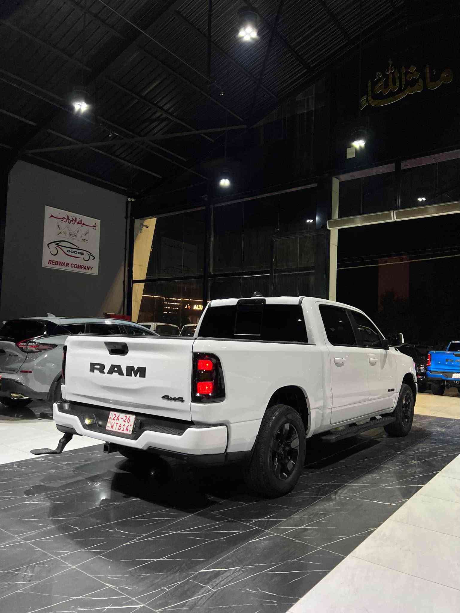 رام. RAM
موديل. 2025
ماشية. 22 الف
محرك. V6. 3.6 ايتورك
دفع رباعي. 4*4
ضرر باب خلفي صبغ وربع جاملغات امامي
رادار 360
ارباك سستم
تترقم : اربيل - سليمانية - دهوك 
السعر : 288$ وبيها مجال 
رقم شاصي داخل منشور
***********
*********** أربيل, العراق
