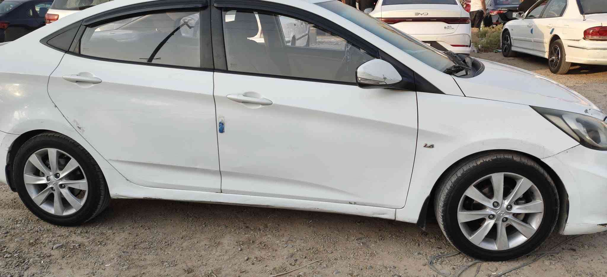اكسنت ٢٠١٣ خليجي
فول مواصفات blue
سونار مرفق بالصور بغداد, العراق
