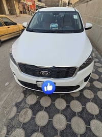 سورنتو ٢٠٢٠ امريكي ٦ سلندر ماشيه ٧٠ حادث بسيط للتواصل ٠٧٧٣٧٩٧٤٦٤٠