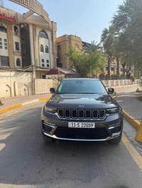 ‏  Jeep Grand cherokee 4xe  ٣شاشات موديل 2024 4x4 هايبرد 🚗🚗ماشية ٤٦ ال...