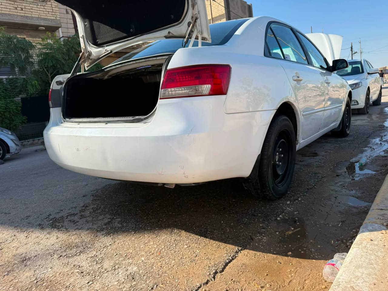 سوناتا موديل ٢٠٠٧رقم كربلاءالدولي سنوية ال٣٠السيارة من جاهزةمن كل شي
السيارة بيها مكانات صبغ أبيع صبغ عام 
مكان السيارة كربلاء المقدسة
***********

