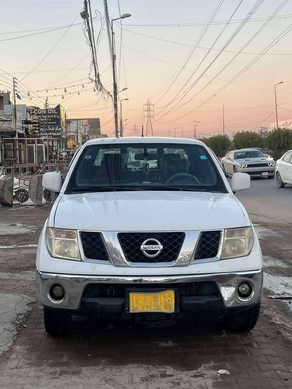 السلام عليكم 
نيفارا موديل ٢٠٠٩ LE رقم بغداد السعر ٩٧ وبيه مجال قليل
سياره جاهزه صدر نضافته ٨٠ بل١٠٠ محرك مفتوح وكير مفتوح مشتغله يم سيف العوادي
تبريد كهربايات كوله شغاله بيه الجاملغ الخلفي مرفق بلصور
مروحه كهرباء مكان السياره بغداد *********** واتساب موجود
