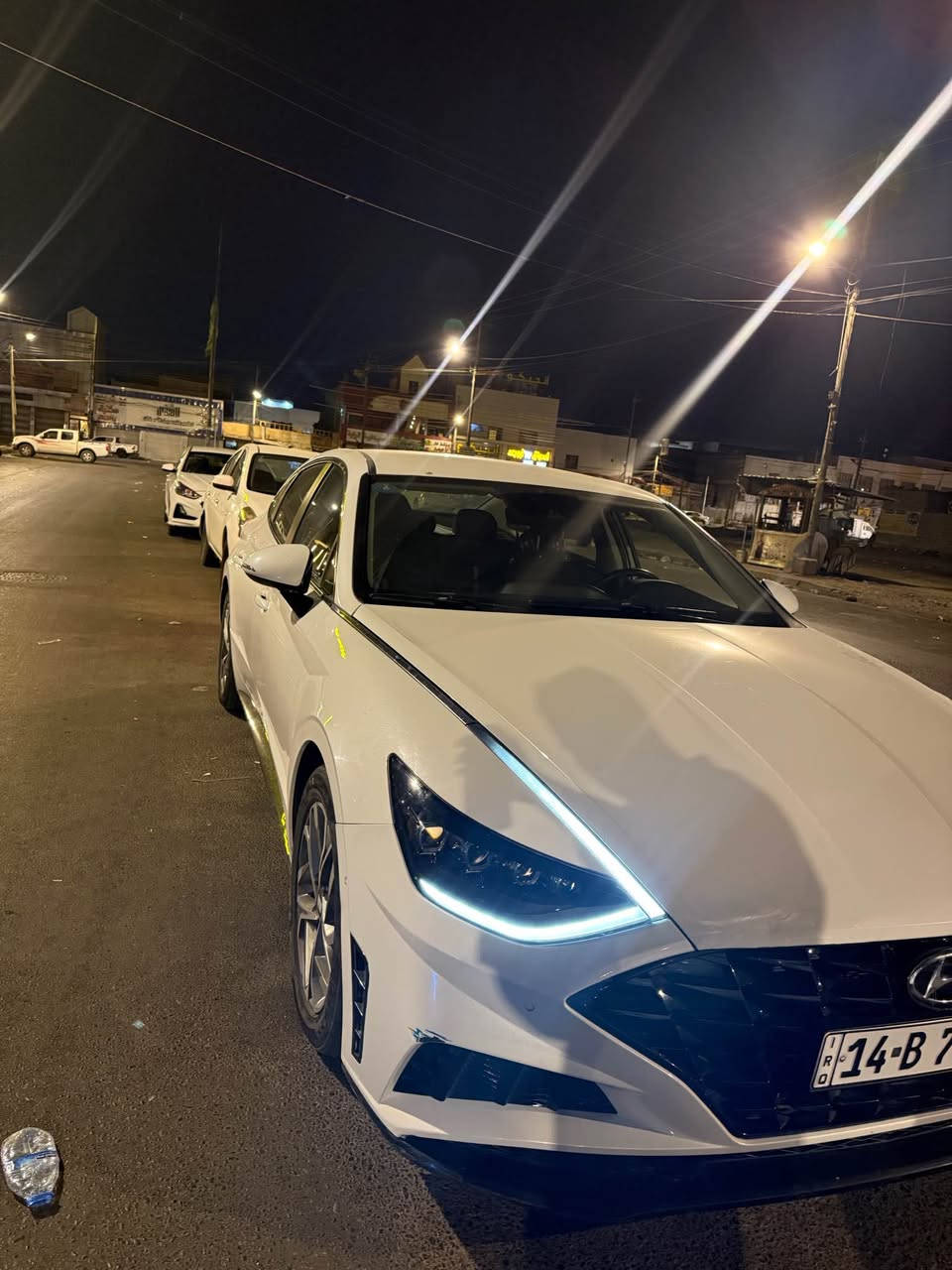 🚘 هيونداي سوناتا  موديل 2023 – 

📍 الموقع: بصرة  – حي المهندسين 

📏 الممشى: 65 km 

🔢 رقم بصرة  باسمي – تحويل مباشر 

• حادثها بأمريكا: مدكر وبنيد مبدلات وبالعراق نفس المدكر
 (صور الحادث ضمن المنشور + رقم الشاصي موجود)✅

• السيارة خير من الله ونظيفة جداً ✨

🔹 المواصفات:
• محرك 2500 تنفس طبيعي المرغوب  🌤️
• بصمة تشغيل + بوب بصمة + تشغيل عن بُعد
• كشن السايق كهربائي
• تبريد قطعتين
• تحكم شاشة بيانو منفصل
• تدفئة  بالكراسي
• أوتو هولد + أوتو أوف
• مانع انحدار + مانع انزلاق
• LED أمامي نهاري + خلفي
• لايت زينون عالي وناصي
• رادار أمامي عطلان 
  وخلفي وجانبي 360 درجة
• شاشة عداد ديجتل
• مانع تصادم أمامي وخلفي
• قيادة آلية + تحديد مسار
• صندوق ذكي يفتح عند الاقتراب
• سايد بريك بصمة
• 4 أنظمة قيادة
.كير بيانو
 
💰  السعر155 وبي مجال 

📞 رقم صاحب السيارة: ***********

🤝

#TopCarIQ #هيونداي_النترا #سوناتا #سوناتا2023 #سيارات_للبيع
