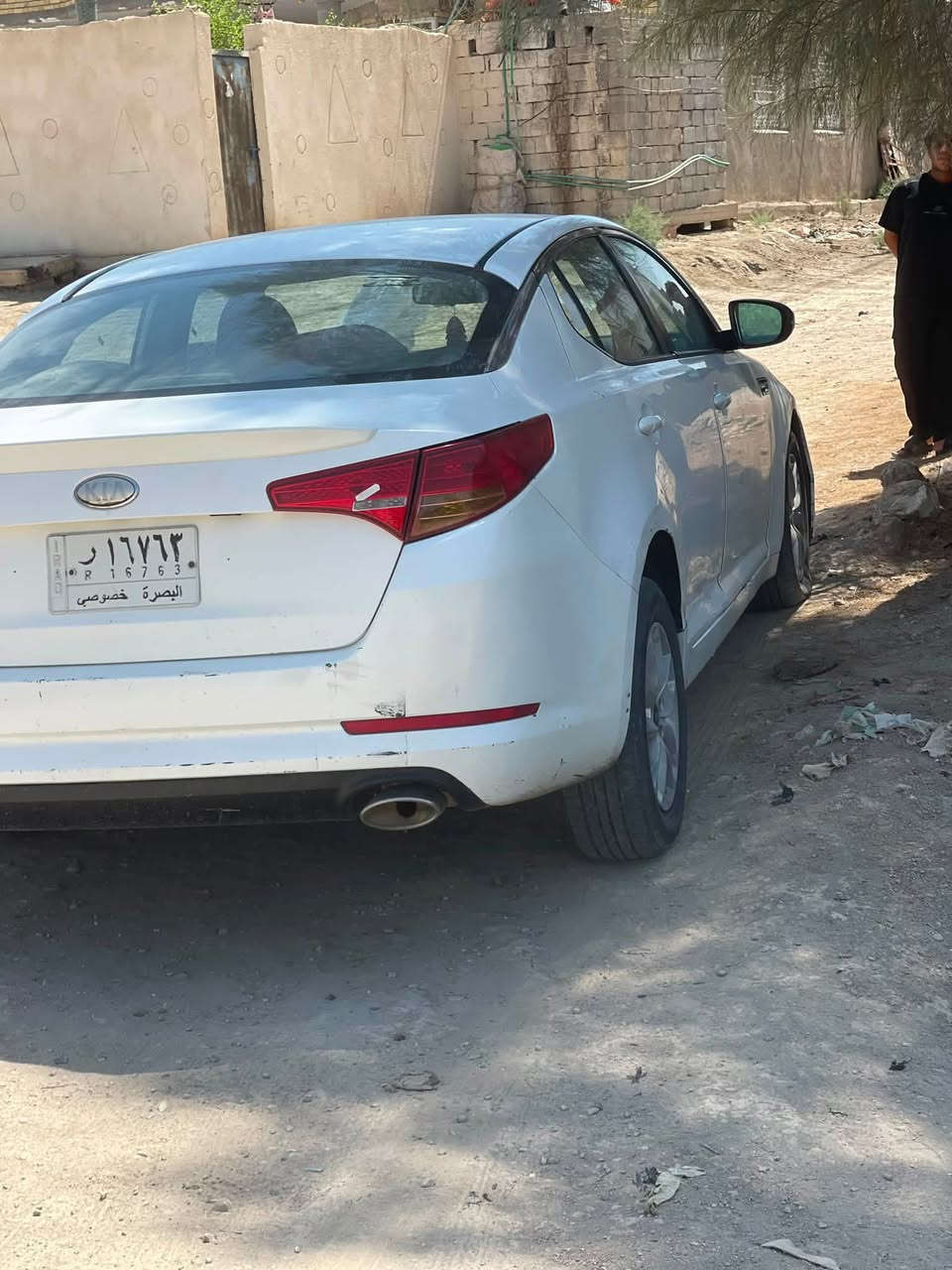 السلام عليكم  كيا اوبتيما موديل 14 خليجي كفاله عامه تبريد قطعتين السياره ؏ ايد موضف نضيفه وجاهزه حداديه تخم تاير مكانهه ذي قار قضاء الجبايش السعر 120 وبيهه مجال مكلف بل نشر  رقم صاحب السياره ***********
