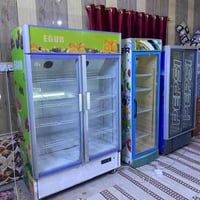 ثلاجات عرض عمودية • ٣ قطع • مجمّدة