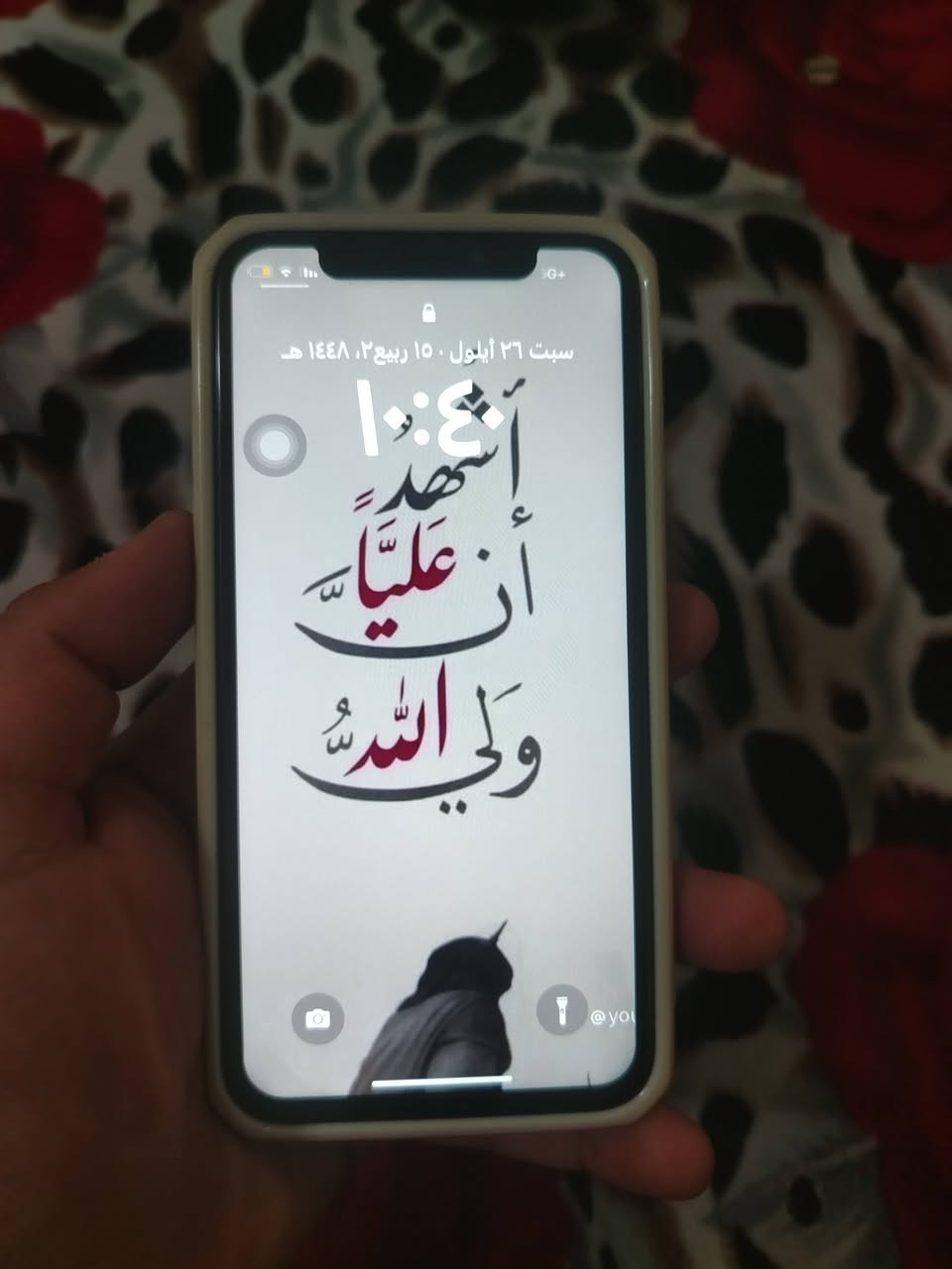 السلام عليكم عندي يفوان  Xالعادي جهاز نظيف الوان اسود جهاز بدل فقط شاشه بطاريه بلاديه 76 ذكراء 265سعره 150 بيه مجال الطيبين مكان تاجي ابو عضام ***********

نص مكتوب في الصور:
- ١٠:٤٠ 4G البطارية حالة البطارية والشحن رسالة مهمة حول البطارية حالة بطاريتك متدنية جدا. يمكن أن يبدل أحد من خدمة Apple المعتمدمين البطارية لاستعادة الأداء والطاقة القصويين. المزيد عن خيارات الخدمة... ٧٦٪ الحد الأقصى للقدرة هذا قياس لقدرة البطارية مقارنة بقدرتها عندما كانت جديدة. قد تتسبب القدرة المنخفضة بتقليل ساعات الاستخدام بين عملية الشحن والأخرى. أقصى قدرة للأداء تدعم بطاريتك حاليا الأداء الطبيعي وقت الذروة. شحن البطارية المحسن للحد من استنزاف عمر البطارية، يتعلم الـ iPhone من عادات الشحن اليومية، بحيث ينتظر ولا يتجاوز ٨٠٪ حتى يحين موعد حاجتك إلى استخدامه.
- عام حول iPhone الاسم إصدار iOS 16.7.16 اسم الطراز iPhone X رقم النموذج MQA82LL/A الرقم التسلسلي G0NVTY4BJCL6 التغطية سجل تاريخ القطع والخدمة البطارية الخدمة المشكلة بصمة الوجه تجمع Apple سجل تاريخ القطع والخدمة، ويعرض السجل معلومات عن حالة iPhone وتفاصيل إصلاحه. معرفة المزيد... الشبكة Zain 4.5G+ الأغاني
