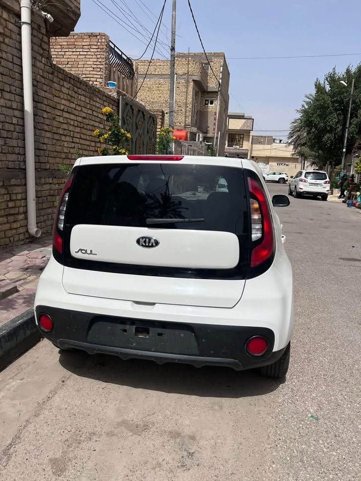 صول موديل 2018 
#السعر 118 وبيها مجال 

رقم واسط إنكليزي مميز 🍒

محرك 1600
ماشيه42ميل و300اخت الزيرو
قابل للزياده 
#بدون_ايرباك 
الضرر دعاميه وبدنه 
سونار موجود وصور الحادث موجوده 
سياره جديده بمعنى الكلمه 
صدر جديد بلاد مامفتوح
طخم تاير ويل كب 
سياره بااسم صاحبها 
السياره جديده متخسر عليها اي شيئ
للاستفسار اكثر اتصل على صاحب السياره 

غير متواجد على الفيس 
#ملاحظه. السياره مركز الكوت 
***********
