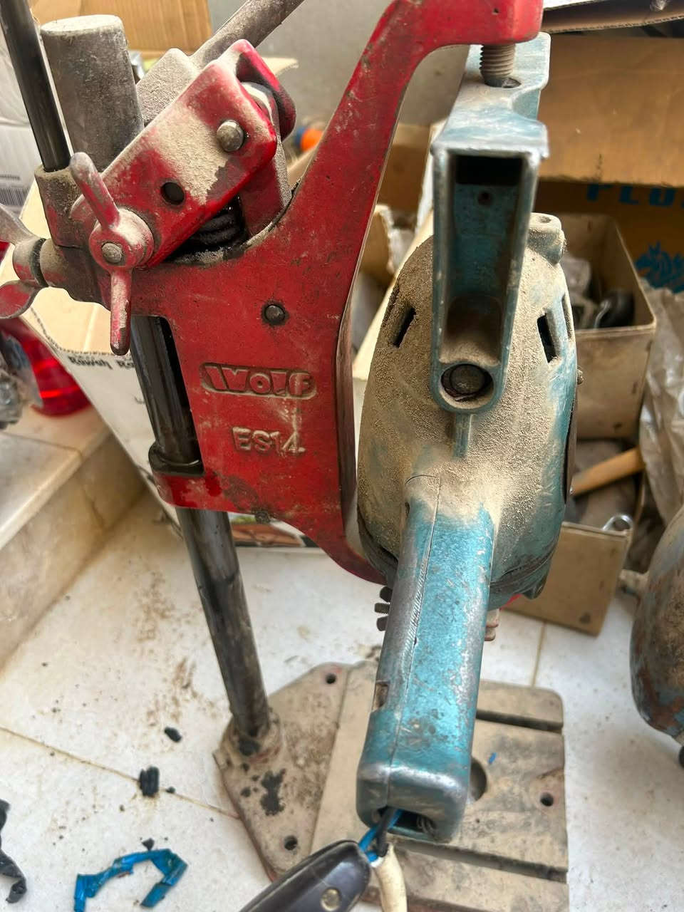 السلام عليكم 
drill wolf 
made in England
التواصل على ***********

